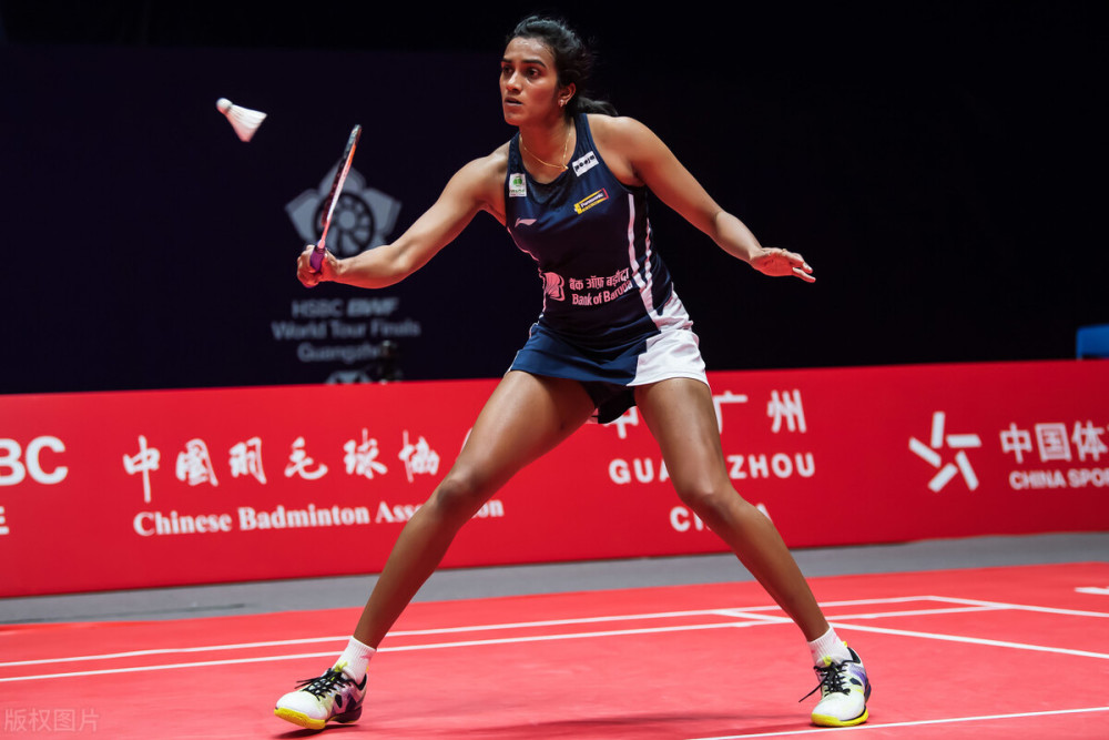 泰国羽毛球队翻盘日本羽毛球队,辛杜统治全场的简单介绍 泰国羽毛球队翻盘日本羽毛球队,辛杜统治全场的简单介绍