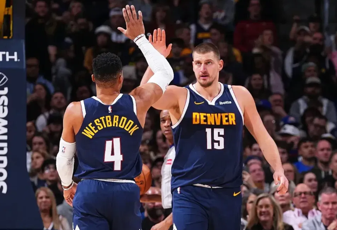 独行侠力克掘金,凯尔·库兹马一己之力扛起全队的简单介绍 独行侠力克掘金,凯尔·库兹马一己之力扛起全队的简单介绍