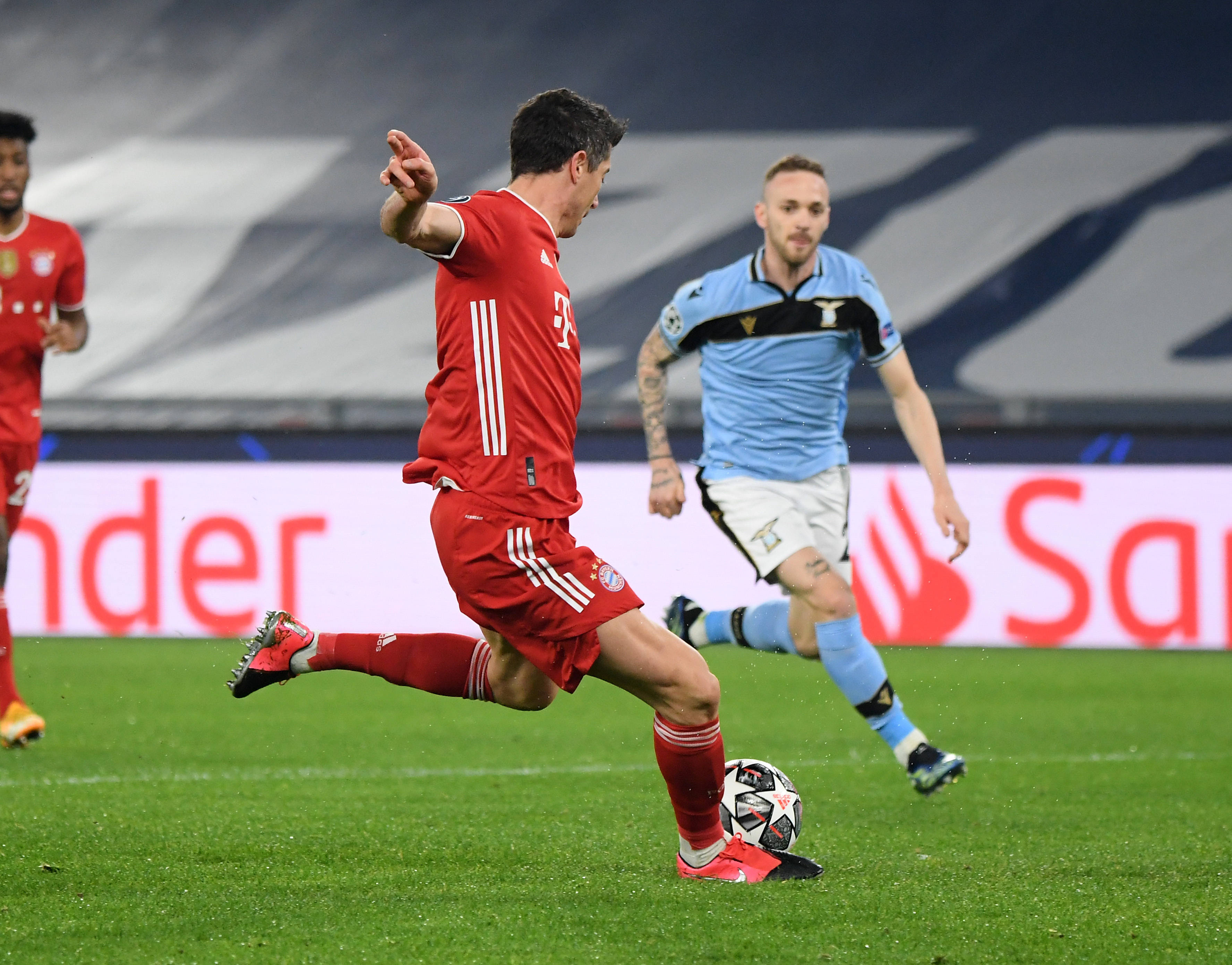 九游游戏-拉齐奥迎来连胜，冲刺争冠