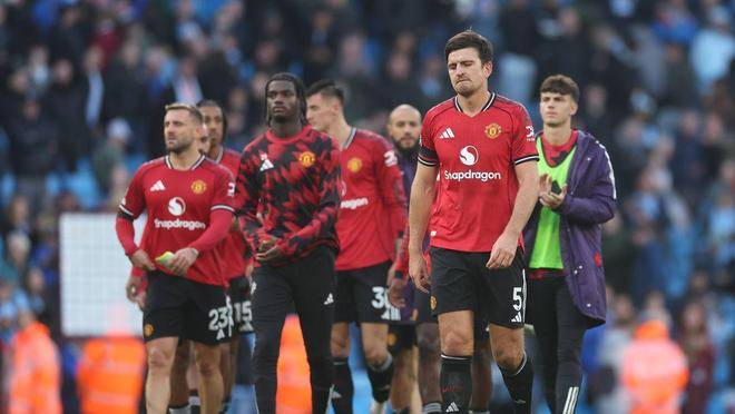 九游娱乐网页-曼联风波不断，球队氛围一片紧张