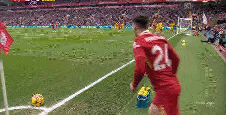 狼队惨遭逆转,英超积分榜滑落 狼队惨遭逆转,英超积分榜滑落