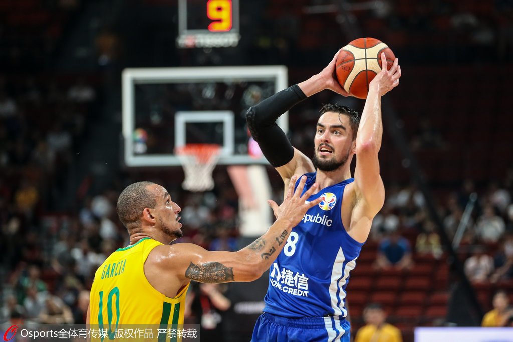 捷克国际队在国内取得大胜,开局不利渐见起色的简单介绍 捷克国际队在国内取得大胜,开局不利渐见起色的简单介绍