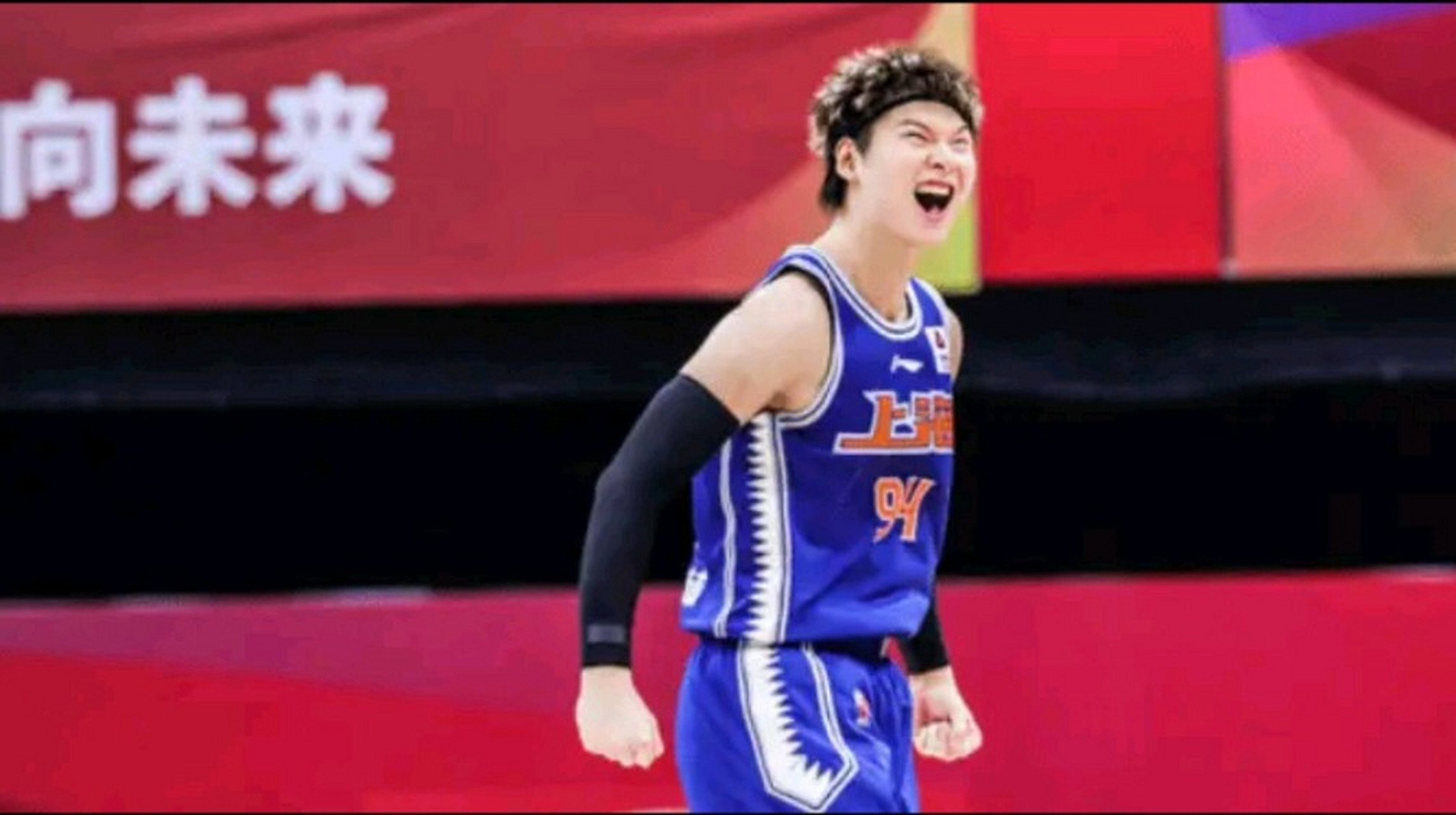 九游娱乐网站-包含吉林队险胜福建队，王哲林状态火热的词条