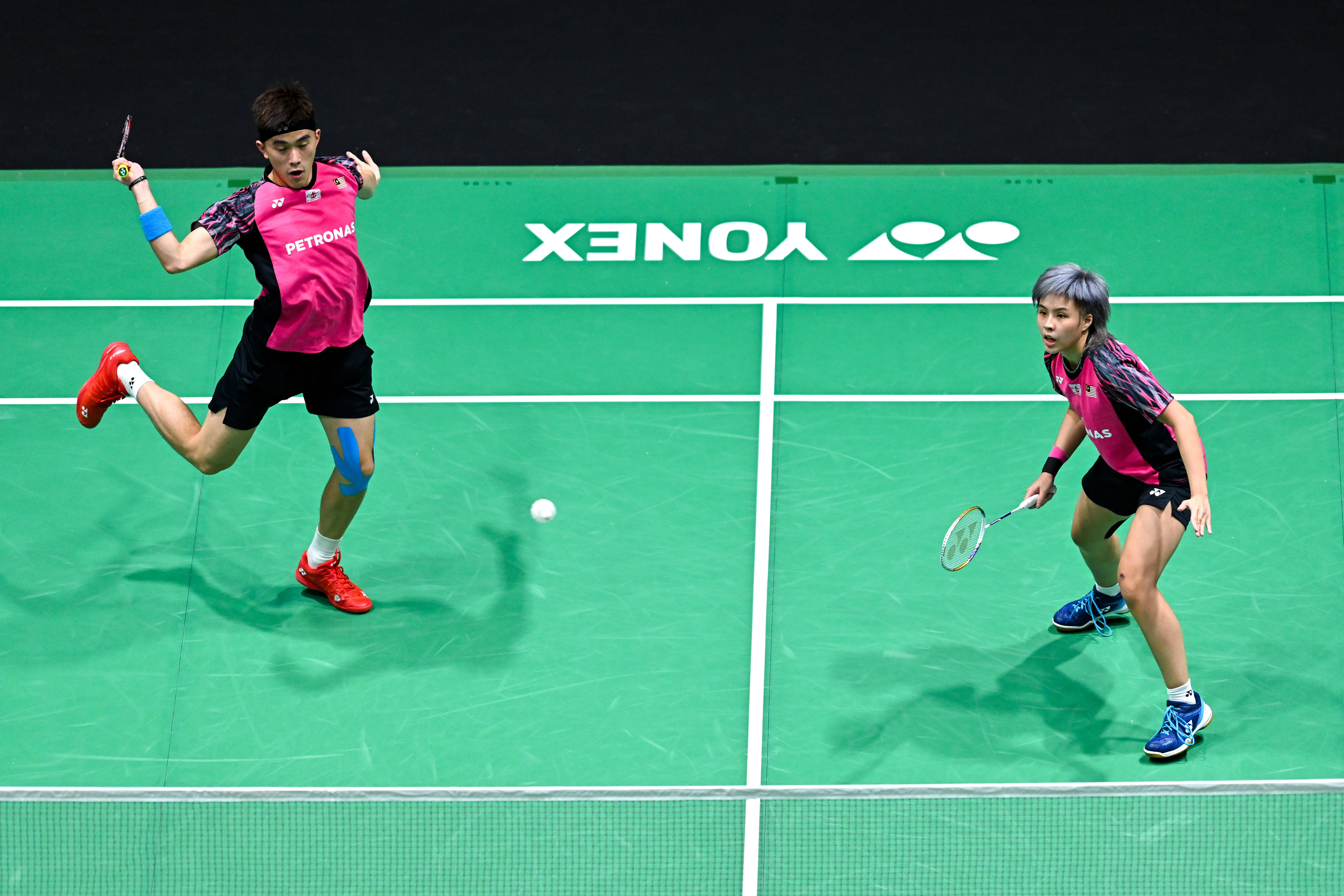 日本队鏖战马来西亚队，郑思维扛起全队