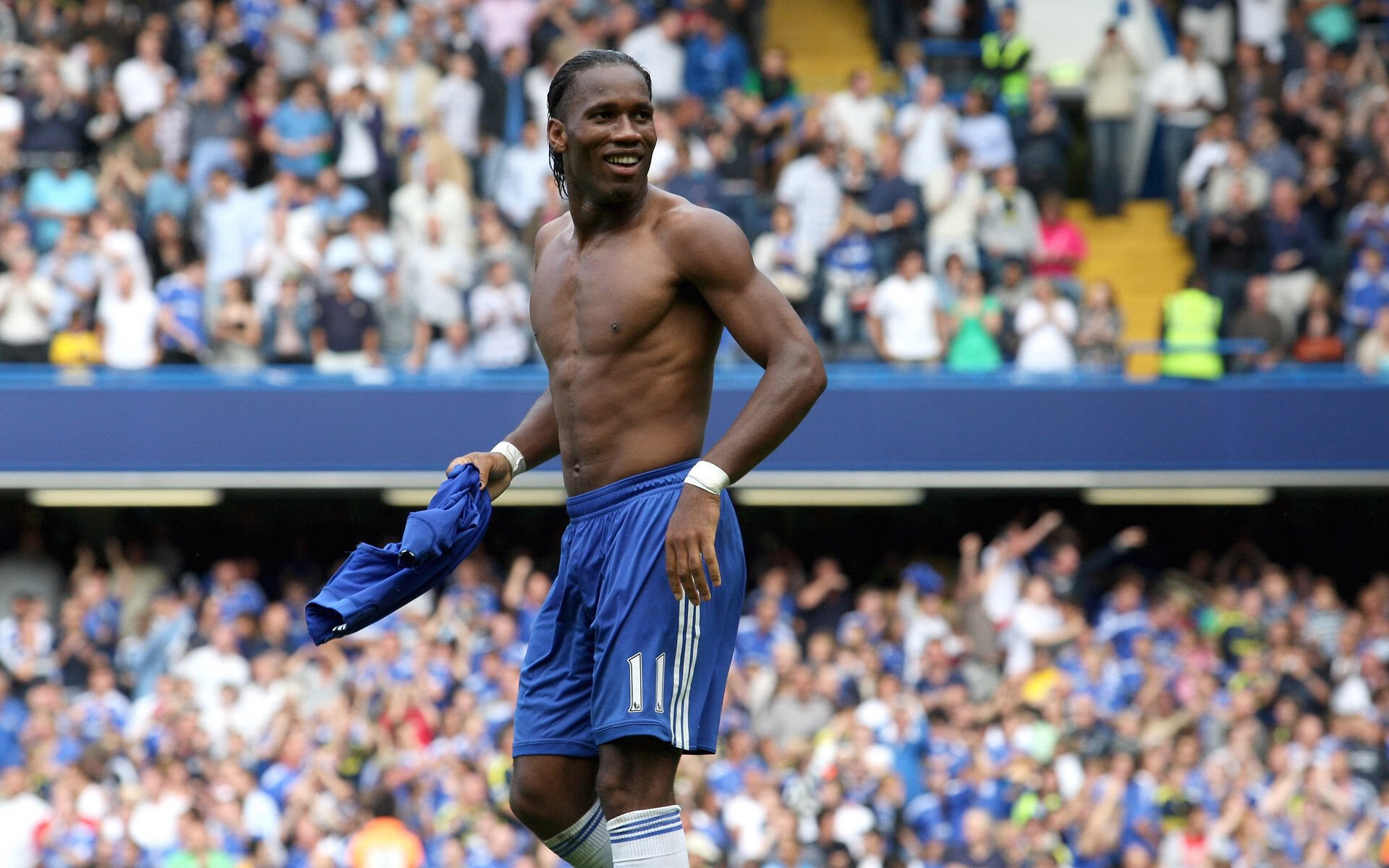 赛道上的骑士，F1街道赛焦点战与浙江队的封锁之谜