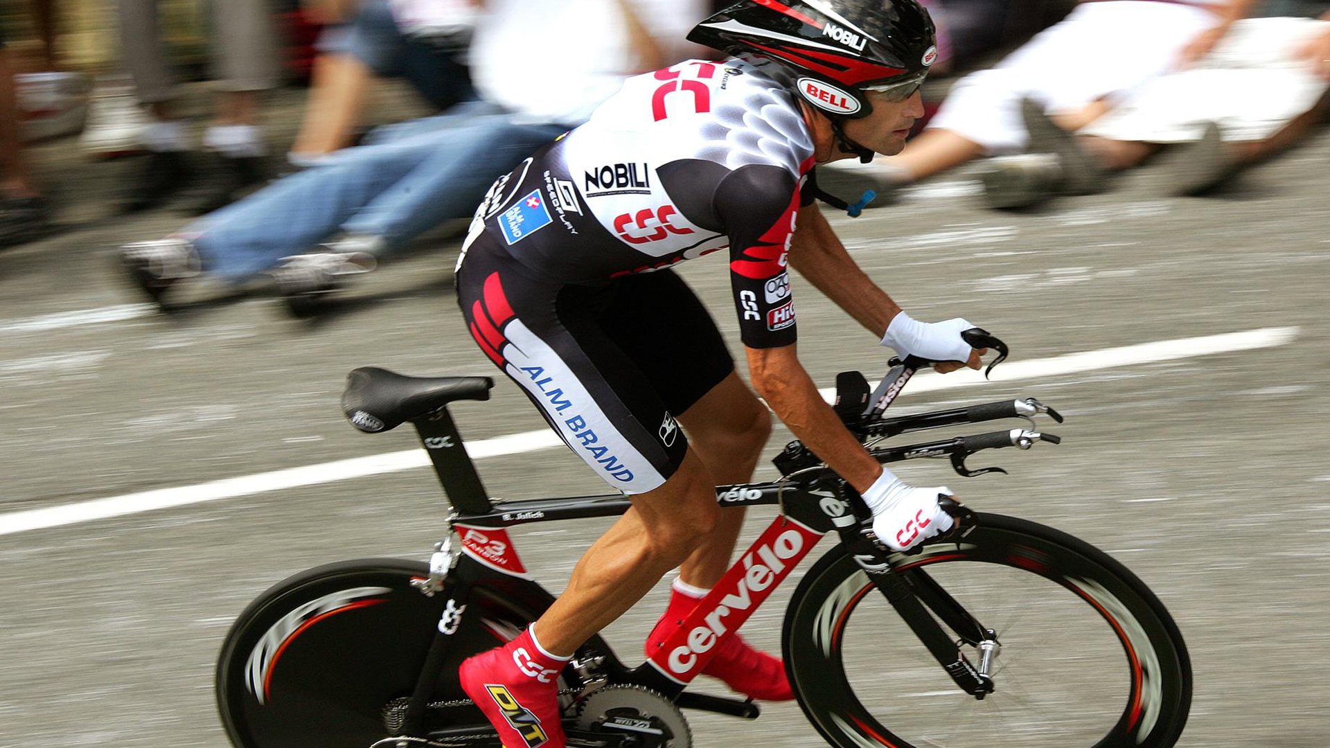 九游app下载-从赛道到球场，贝恩的接管艺术与广东队的绝地翻盘启示录